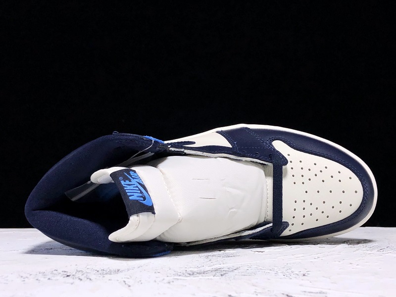 Air Jordan 1 High OG AJ1 Obsidian